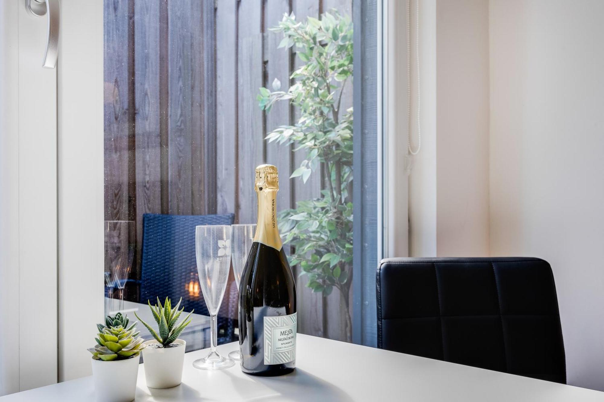 Luxe Wellness Apartment Apeldoorn With Jacuzzi And Sauna Zewnętrze zdjęcie